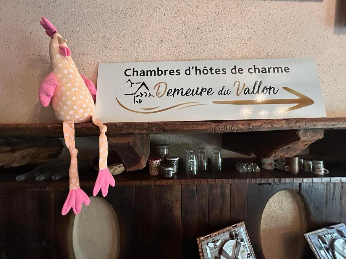 Demeure Du Vallon - Chambres D'Hotes De Charme Azerat Bagian luar foto