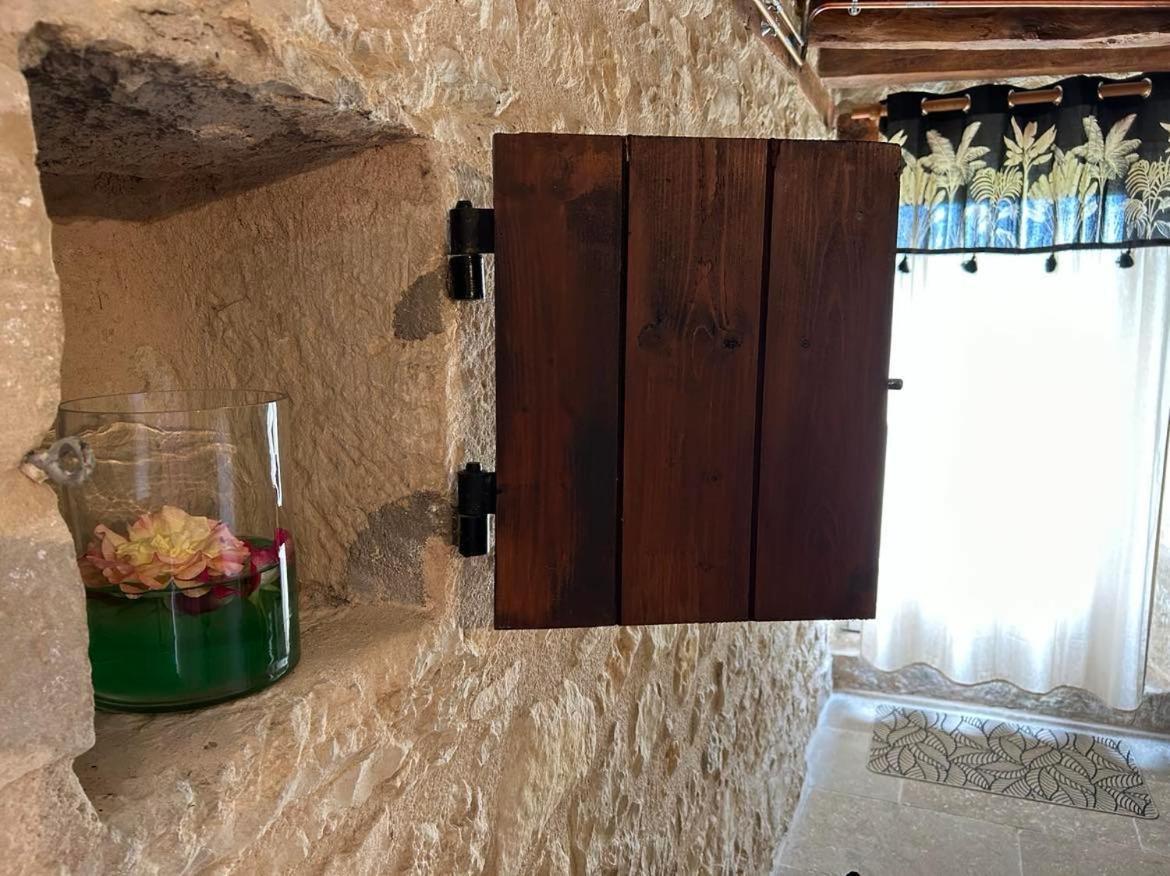 Demeure Du Vallon - Chambres D'Hotes De Charme Azerat Bagian luar foto